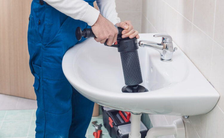  Drain Clearing: When to Call in the Professionals – Expert Advice for Stubborn Blockages